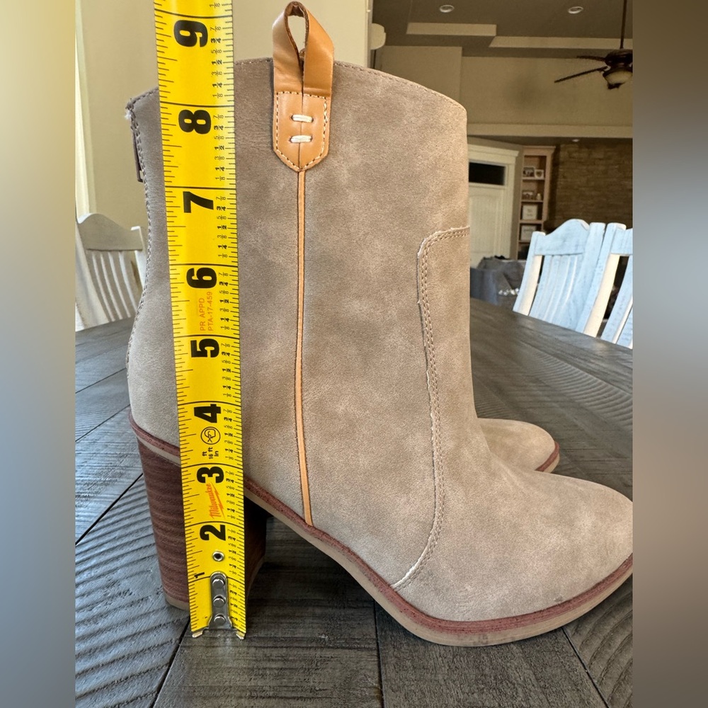 MIA Susanna Western Block Heel Ankle Sand/Nude Boots Women's Size 8 - Picture 16 of 16